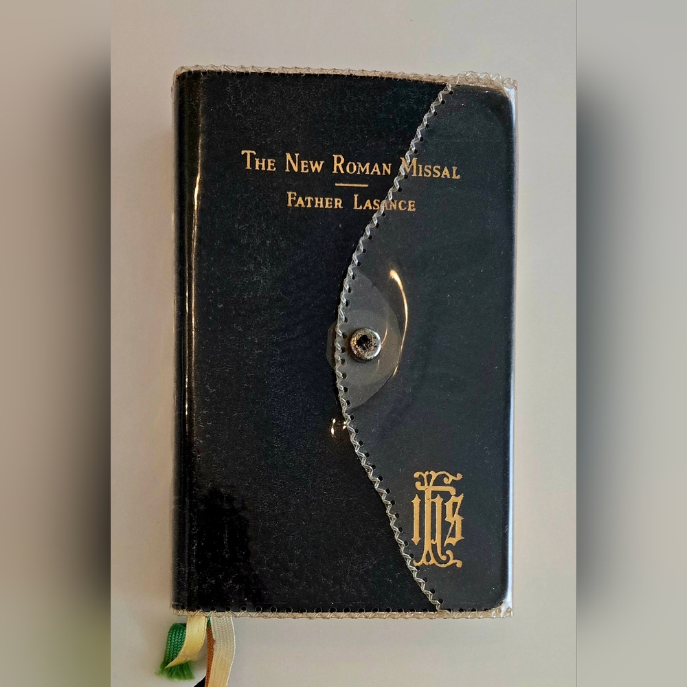 The New Roman Missal, 1952 By Father Lasance LIKE NEW